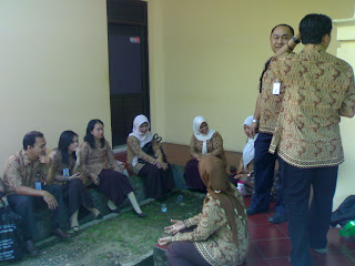 MKantor Kebobolan Maling di 'Kamis Batik Ceria' Kantor Kebobolan Maling di 'Kamis Batik Ceria'
