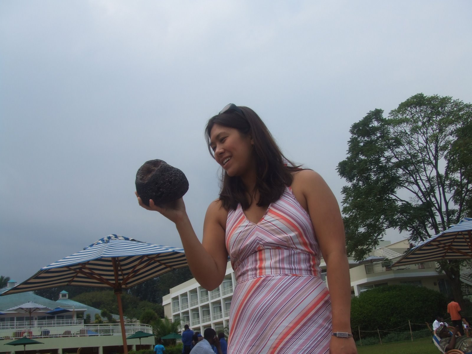 [GisenyiSouvenirs3.JPG]