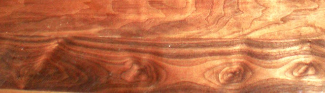 EL MÓN DEL PARQUET 2000, S.L.