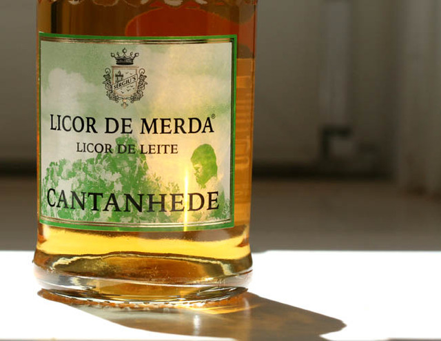 [Licor_de_merda.jpg]