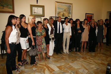 Le commissarie con il Ministro e il Sindaco