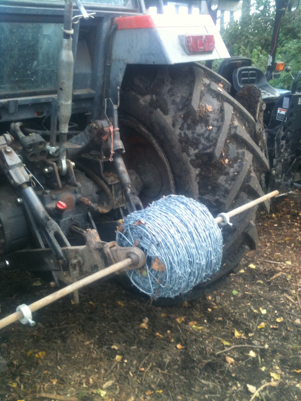 meat Fencing with barbed wire