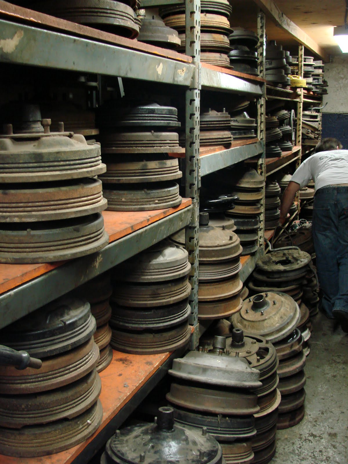 STYLISH KUSTOMS: Early Ford Store of San Dimas CA
