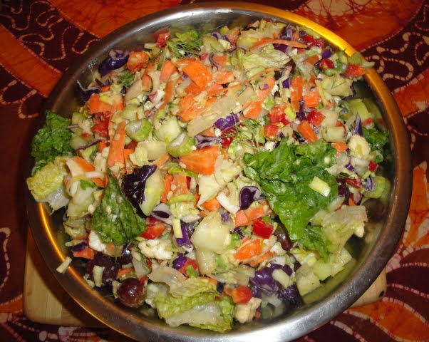 [Raw+Vege+Salad+3.2.10.jpg]
