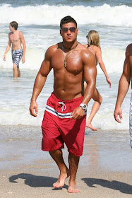 Kim Kardashian Buzz Ronnie Ortiz Magro Height And Weight