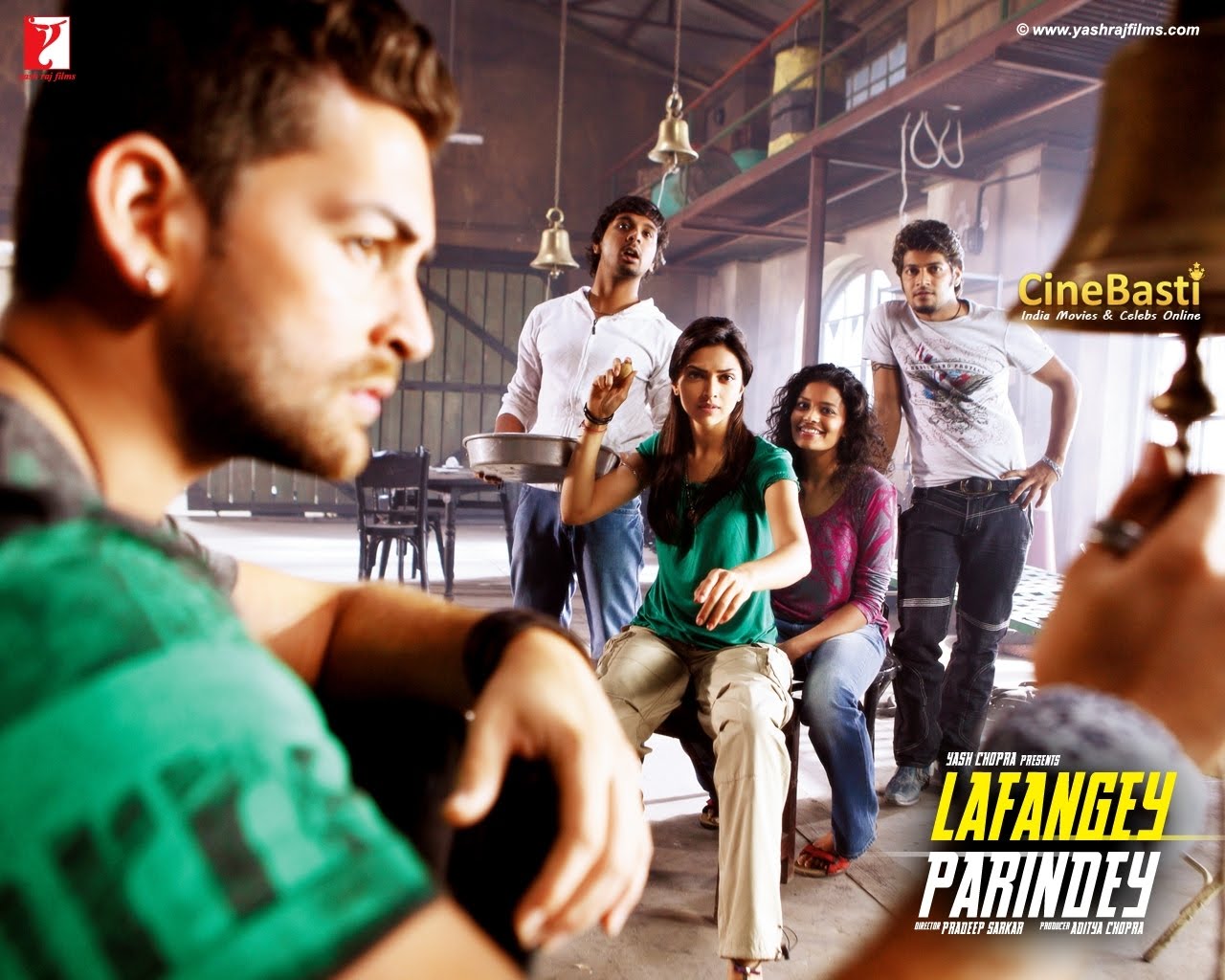 clorterot: Lafangey Parindey Watch Online