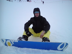 SNOWBOARD