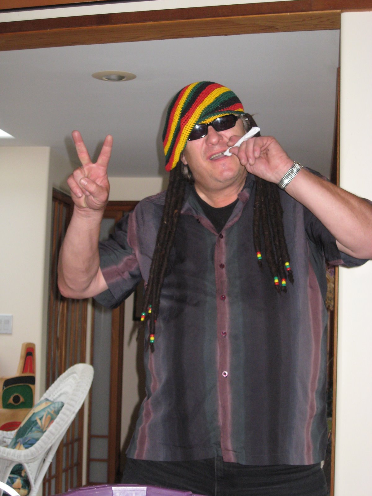 [IMG_0455horndope.JPG]
