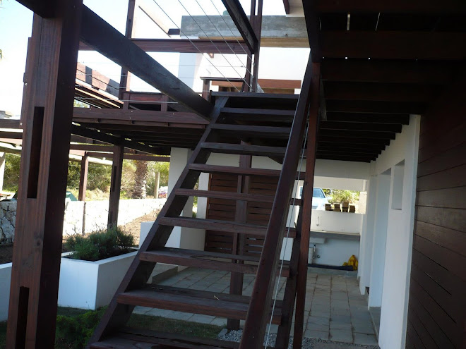 Escalera del deck, Lavadero y Barbacoa