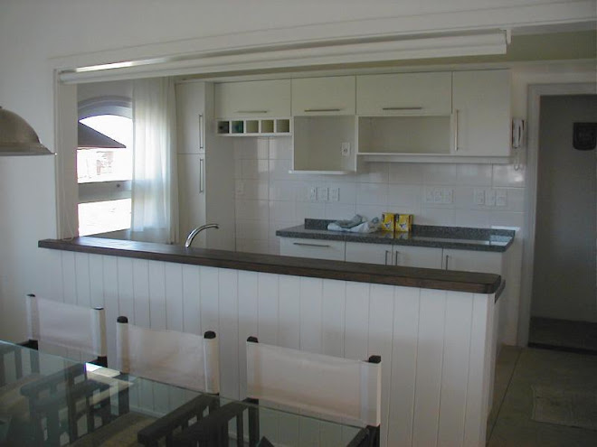 Chalet "cala serena" Imagen de cosina comedor con barra