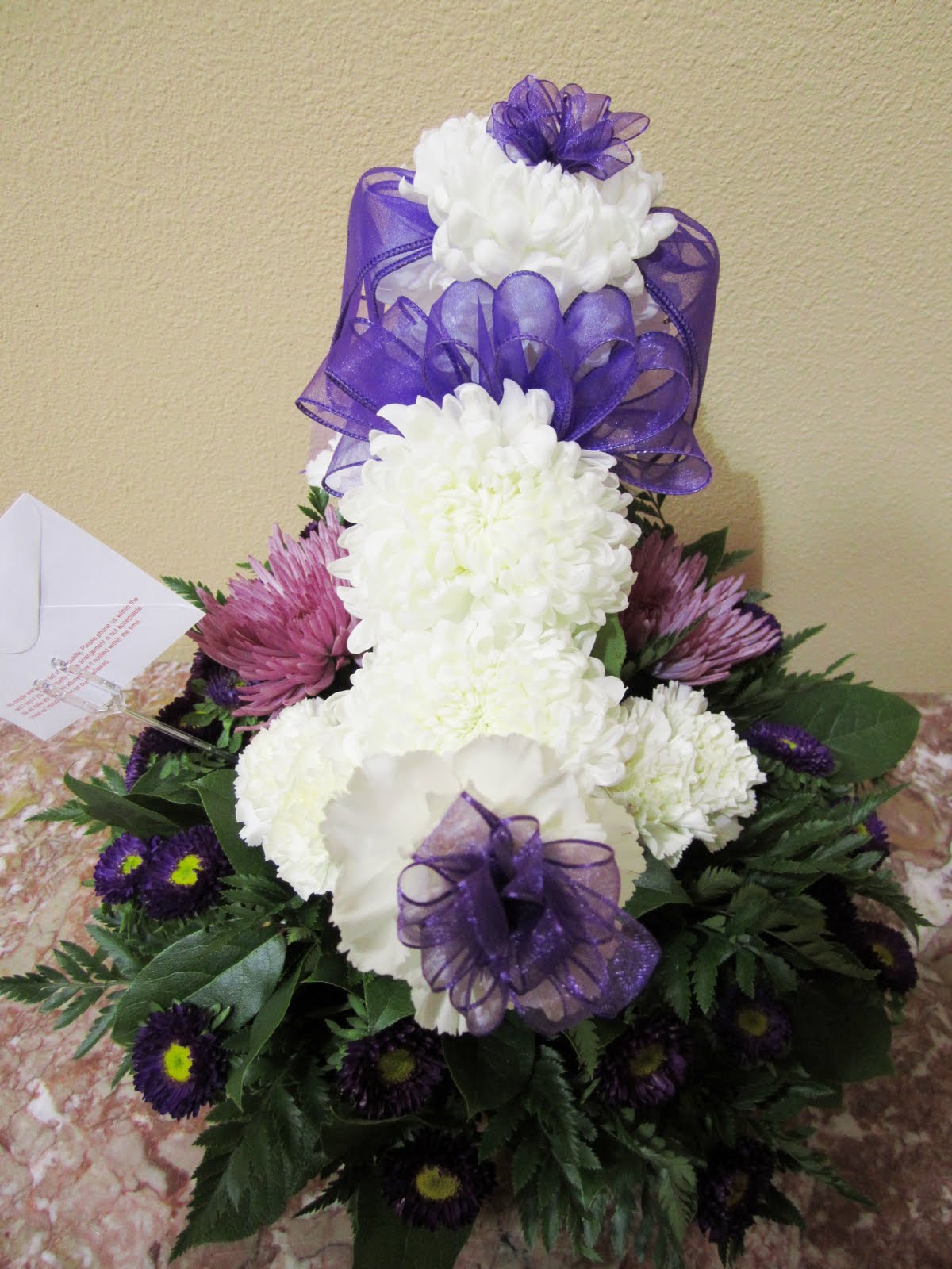 Bernardo's Flowers Poodle Flower Arr.