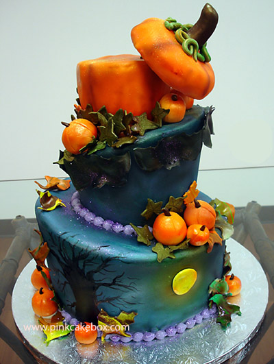 Site Blogspot  Amazing Wedding Cakes Pictures on More Fun And Playful Couple May Choose A Cake Like This That Has No