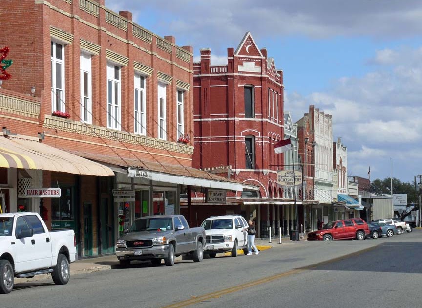 Damn Near Perfect Couple Small Towns of Texas Lockhart