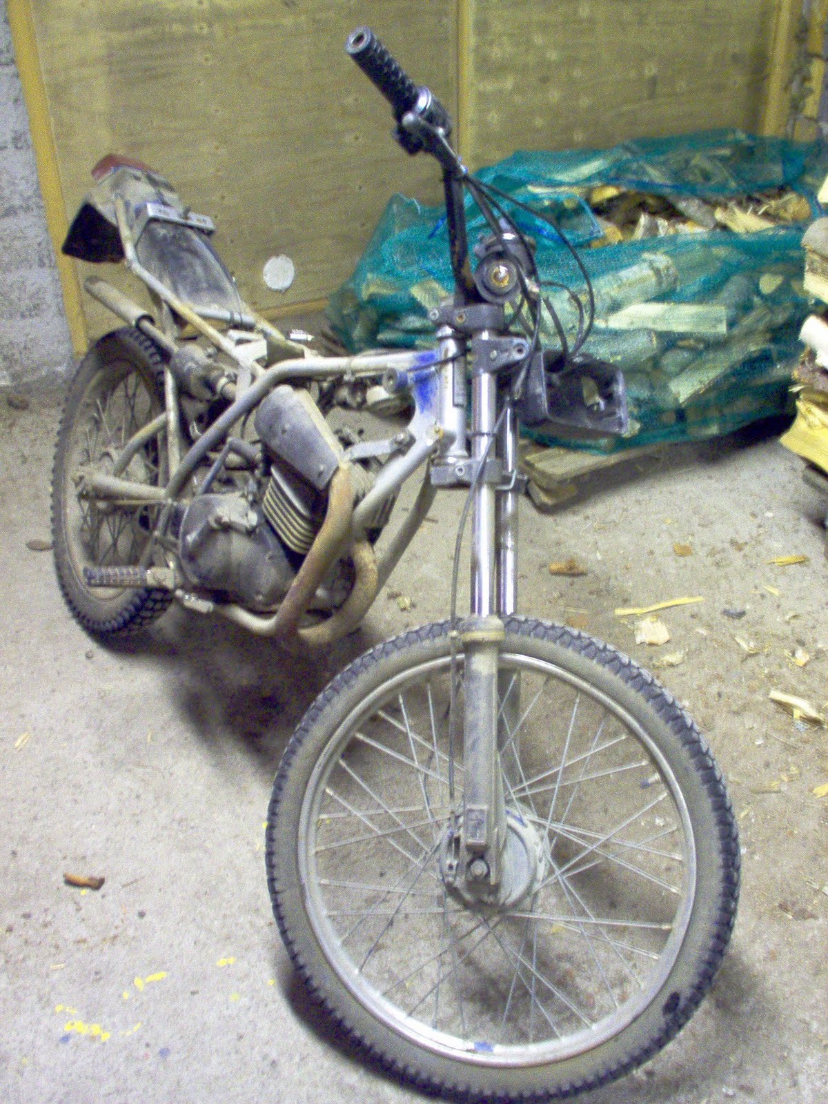 Suzuki S1