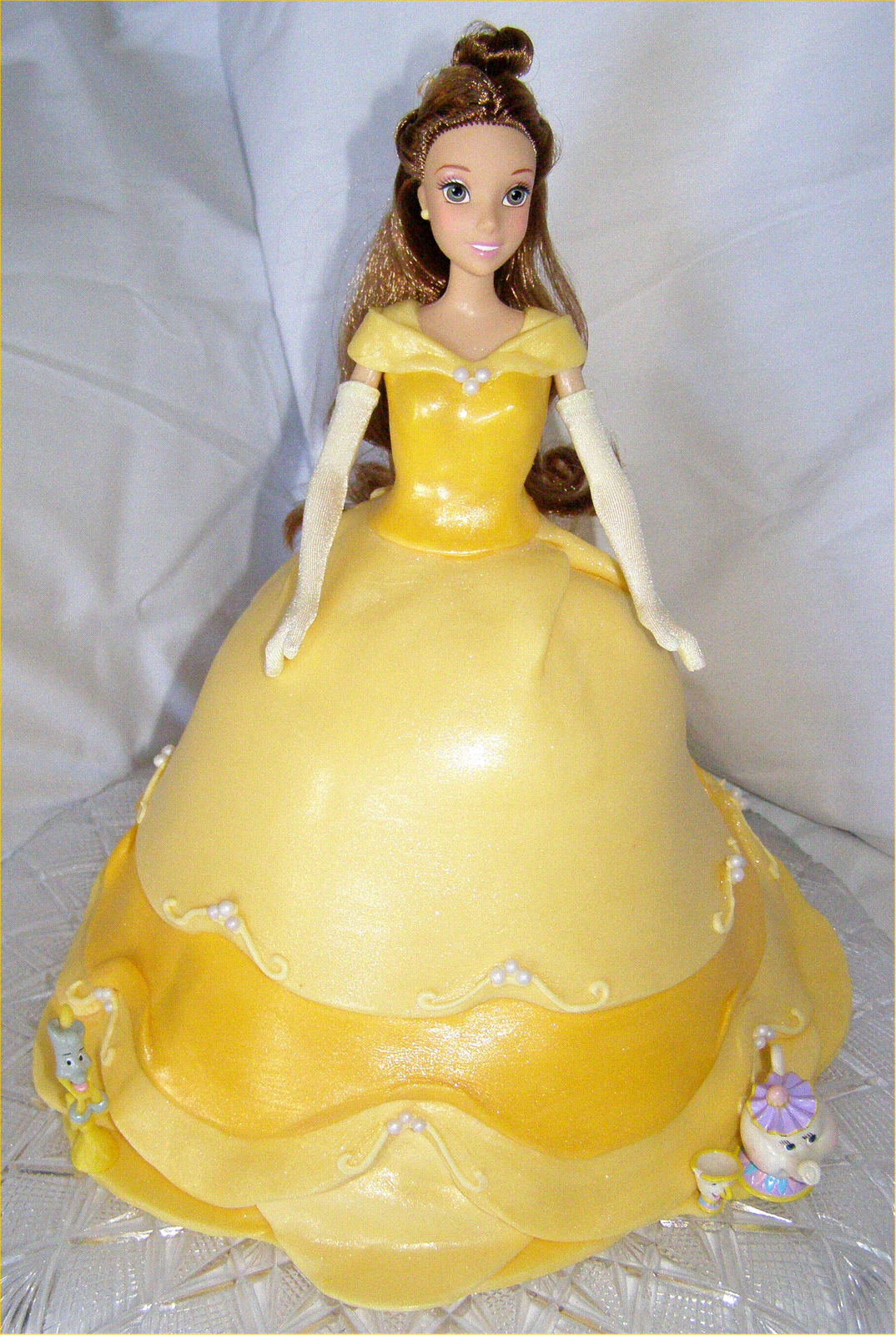 Sweet and Pretty Cakes Belle's Cake Dress