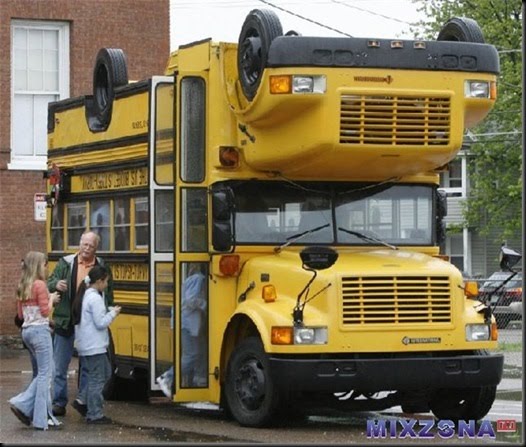 http://3.bp.blogspot.com/_zTL2b_tTBzc/TJyC6moeodI/AAAAAAAABj4/WoCpmKiZUj8/s1600/world+safest+school+bus.jpg
