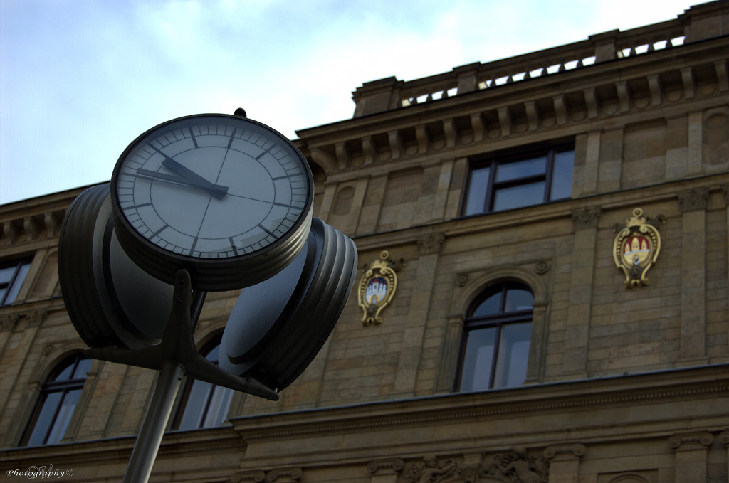 [Prague-27.11.2008-02.jpg]