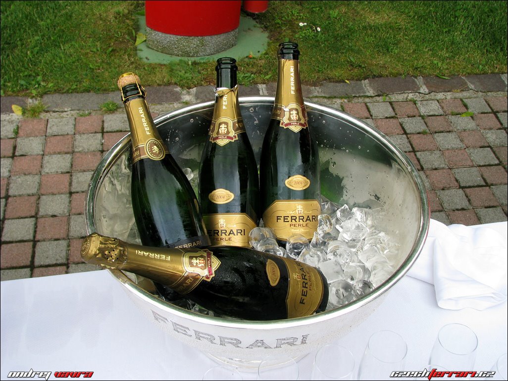 [Fiorano-party-002.jpg]