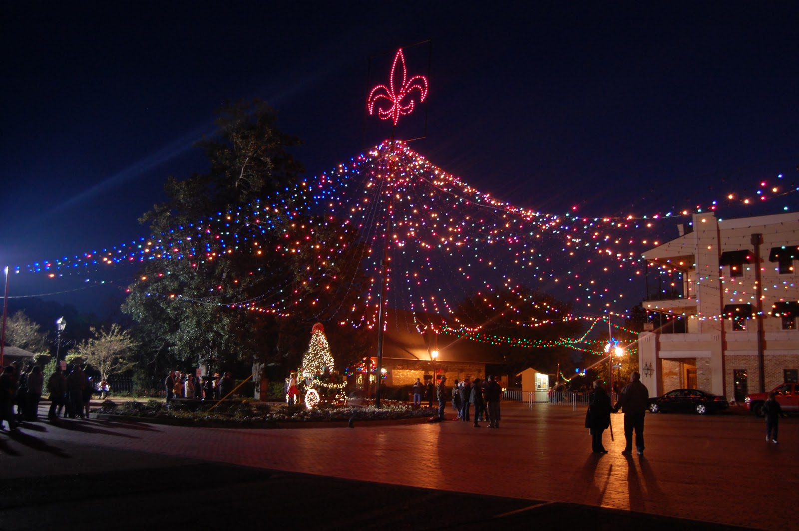 The Miracle of the Moment Festival of Lights, Natchitoches, LA