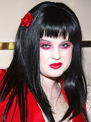 Looking Back The Style Evolution Of Kelly Osbourne