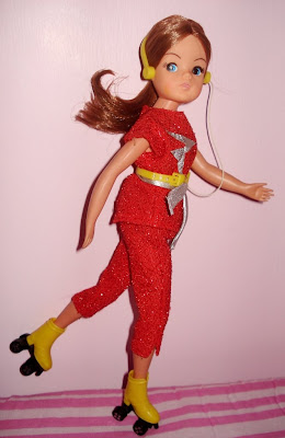 ice skating sindy doll