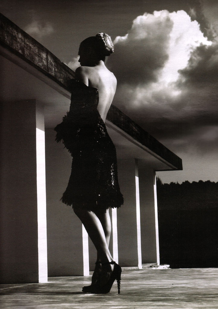 [KM_by_Mert_Alas___Marcus_Piggott159gl.jpg]