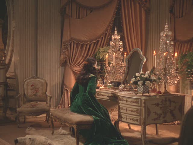 [atlanta-scarlet-vanity.jpg]