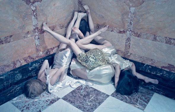 [fass_cattelan_02_h.jpg]