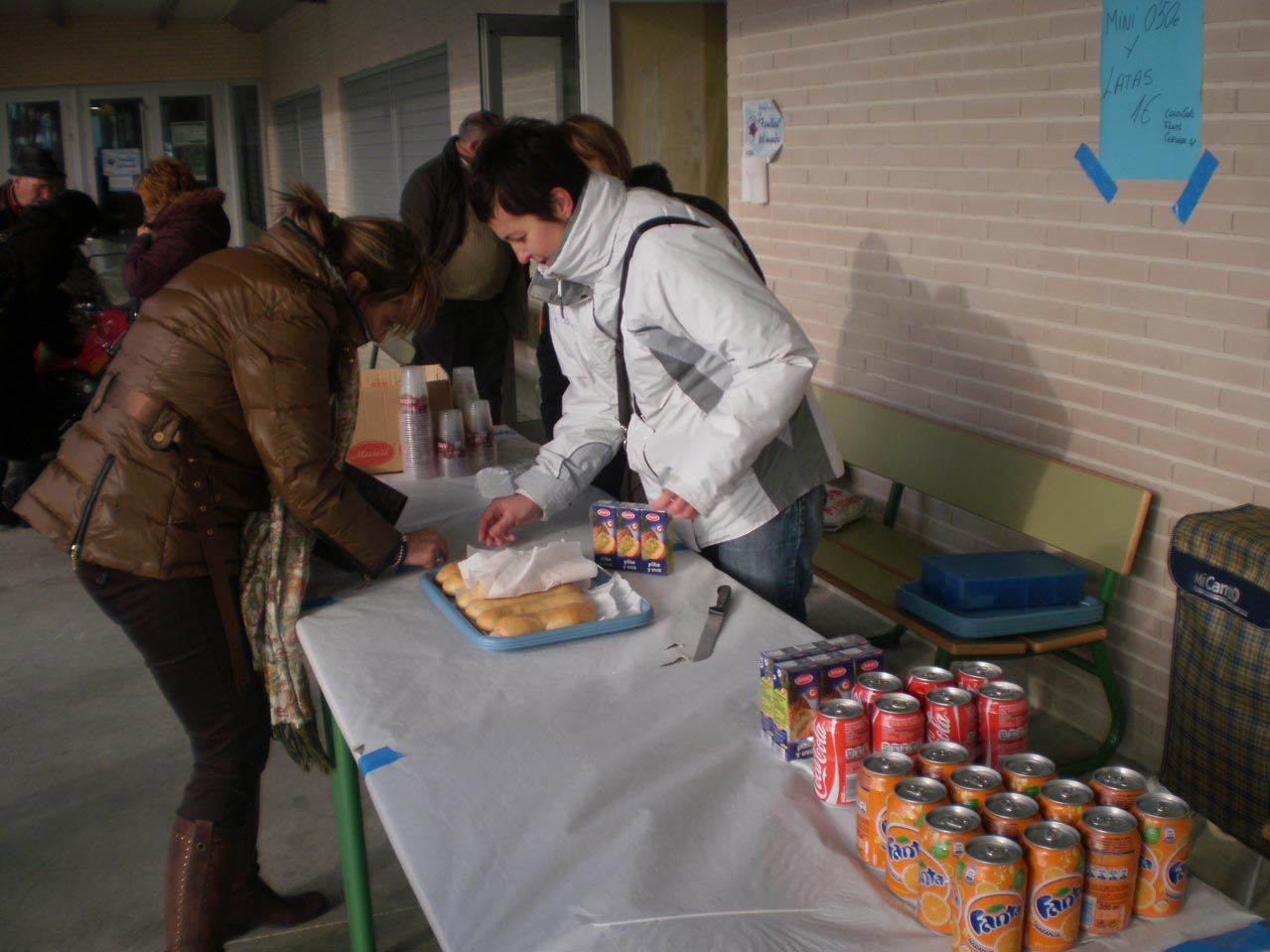 [JUEVES_LARDERO_2010_04.jpg]