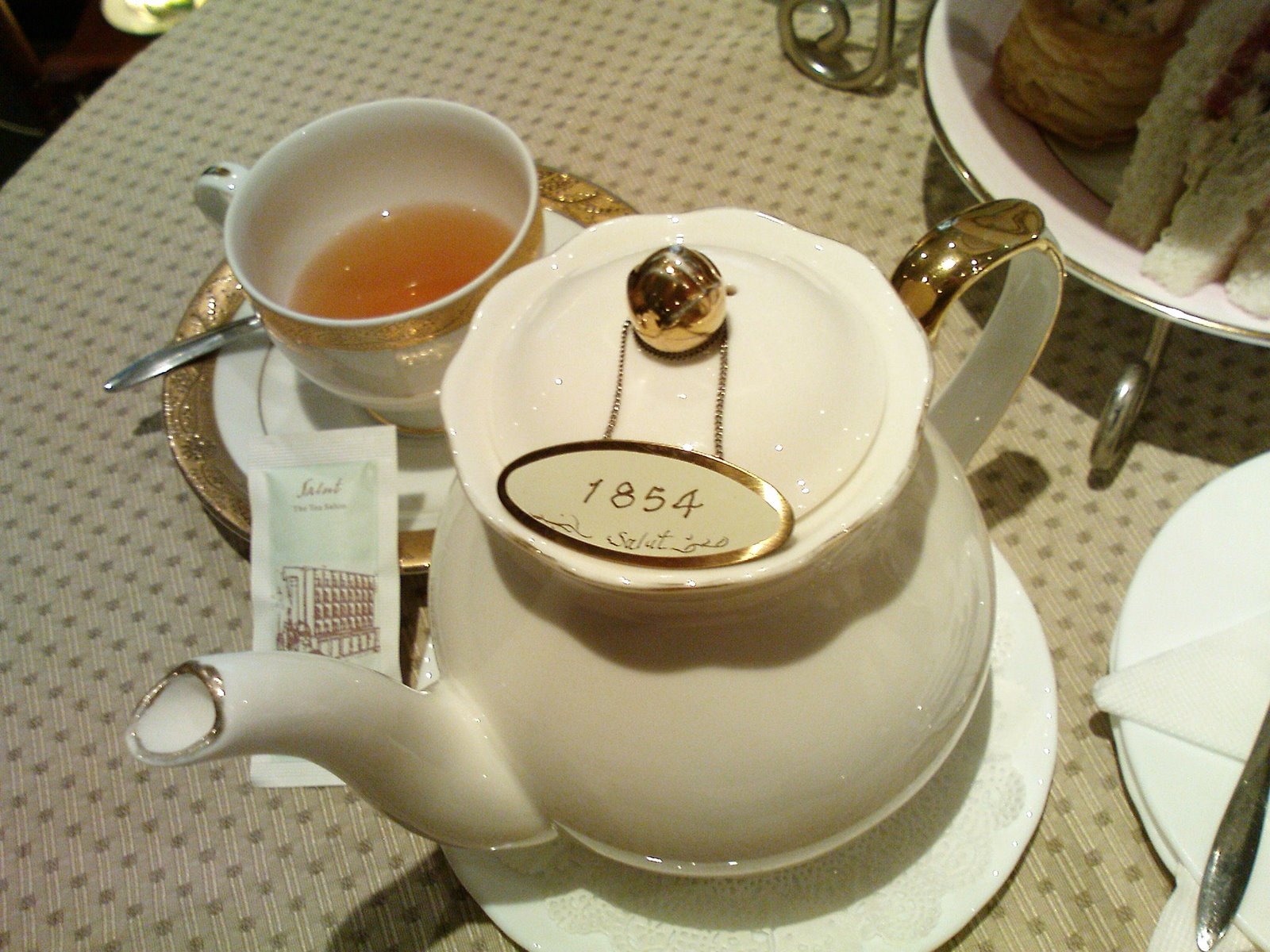 [1854茶.JPG]