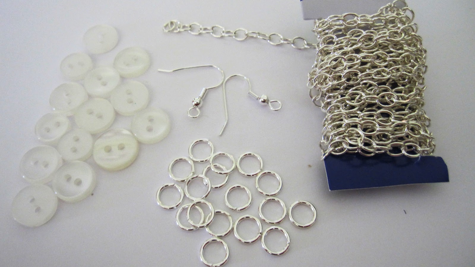 Kitty Cats and Airplanes Jewelry Making 101! Part 4 button bracelet