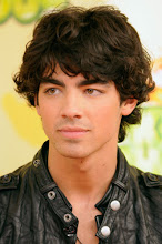 I need yo find you. I gotta find you.