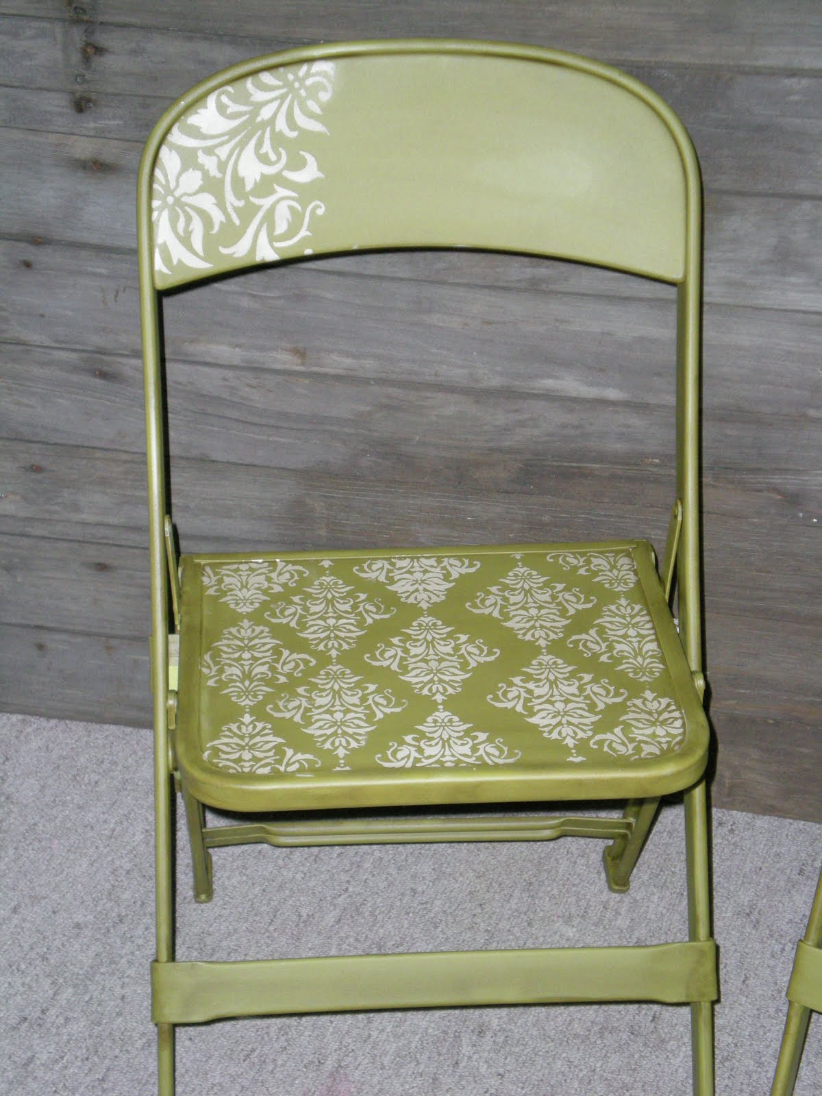 JenNY & AShlEY's ReDOs dAMaSK cHAirS