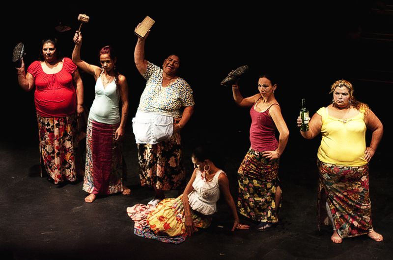 [LaCasaDeBernardaAlba_4.jpg]