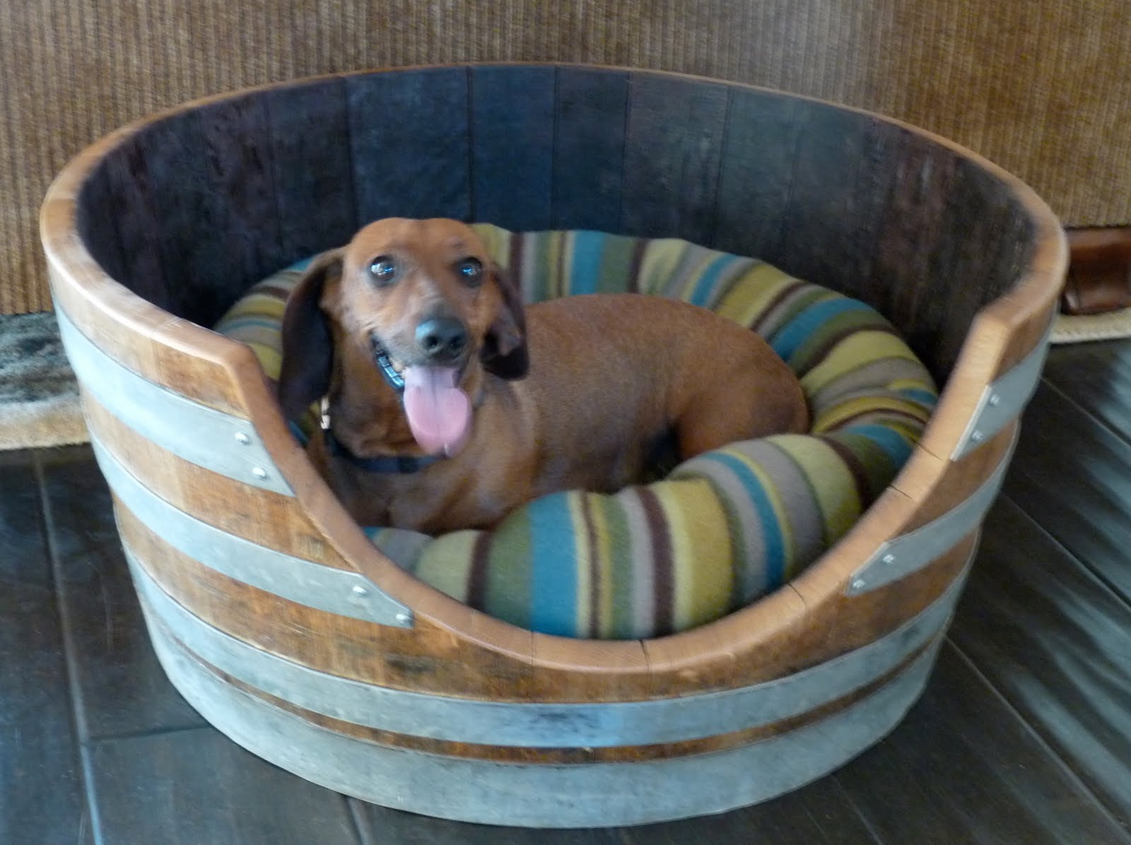 UPCYCLE The Art of The R's Recycled Beds Make Pet Projects