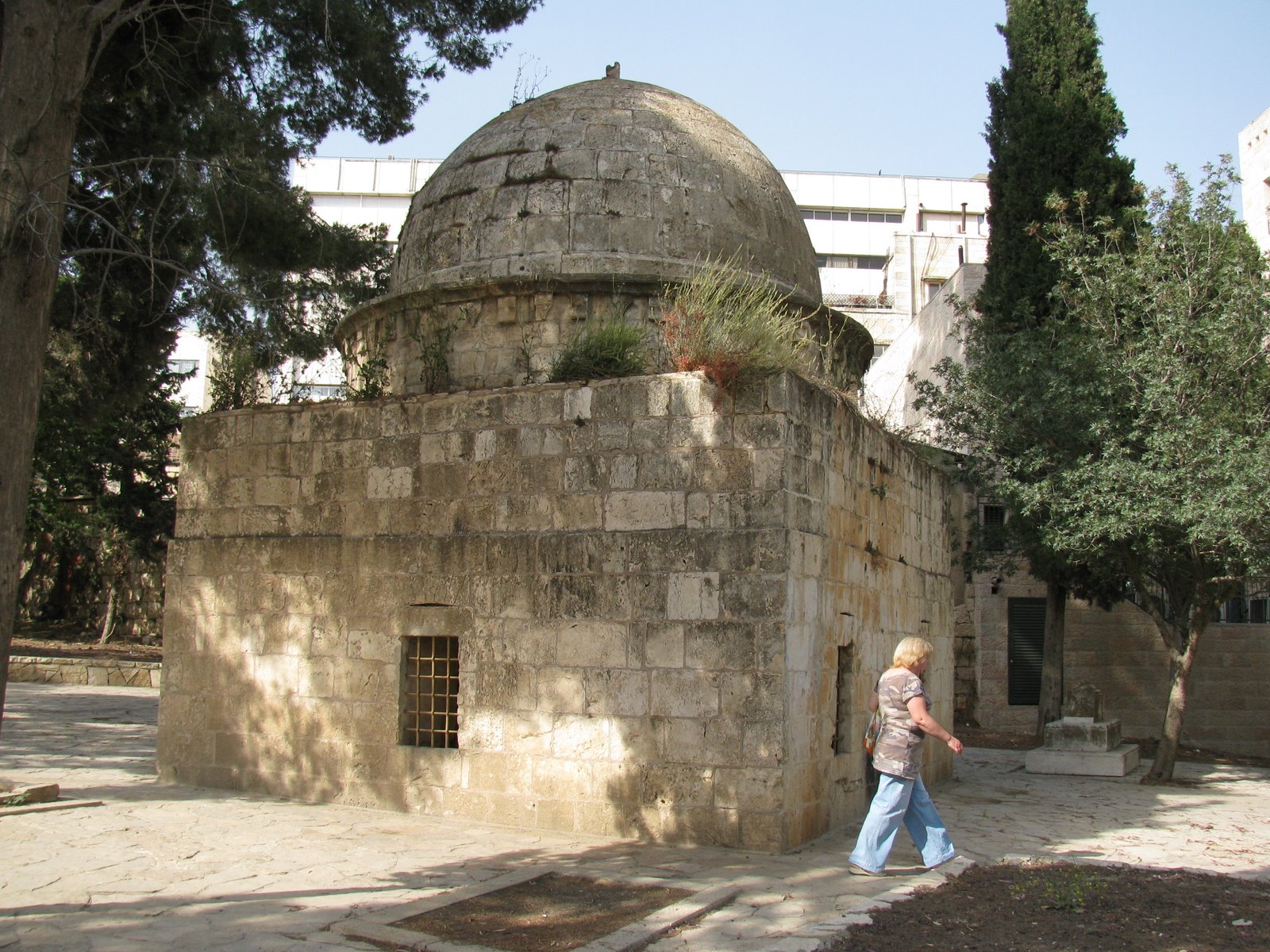 [IMG_3094.JPG]