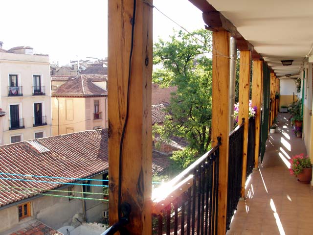 [P1010017+copia.jpg]