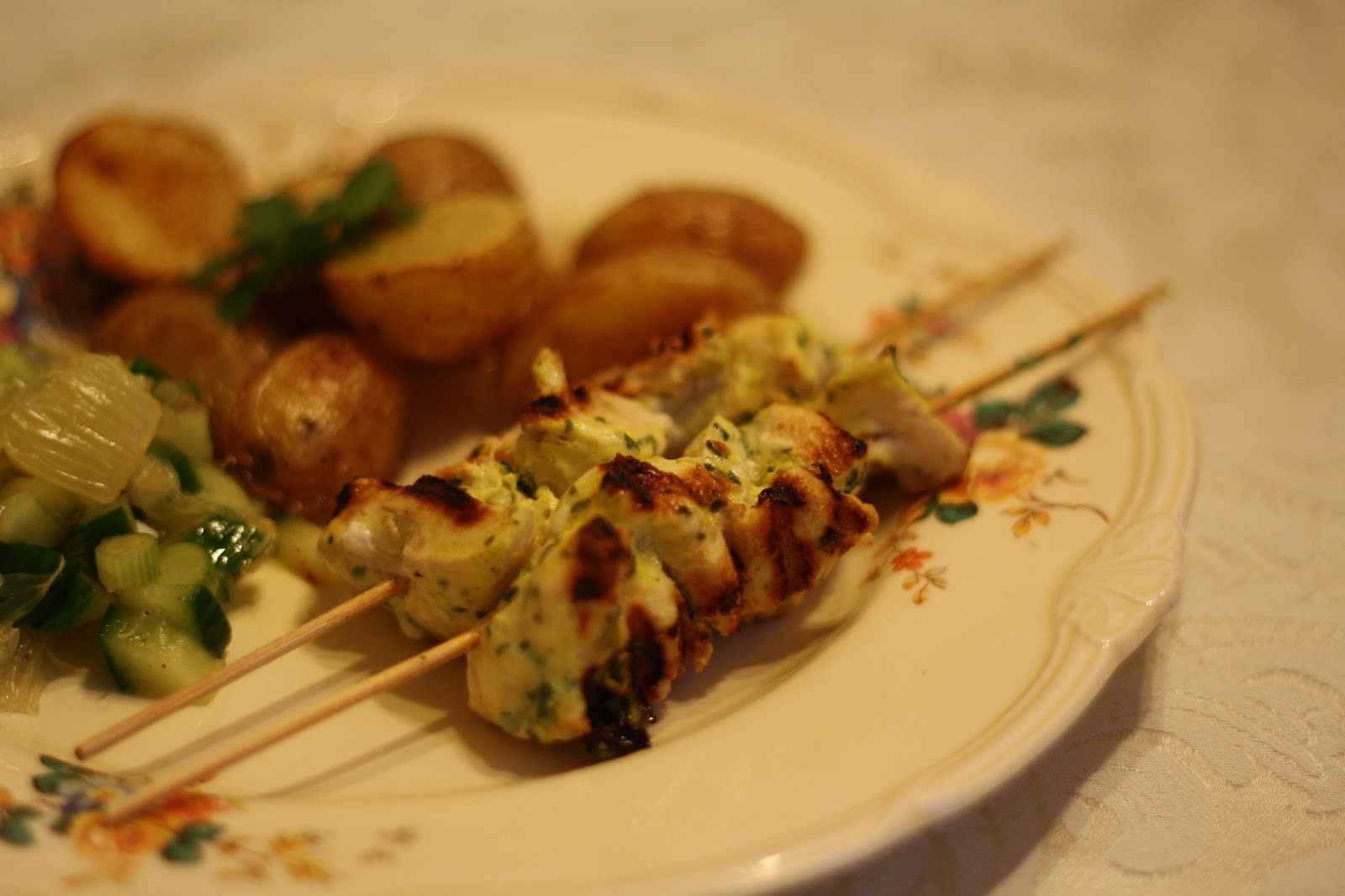 MissMuffins opskrifter Grilled Chicken Kebabs with Meyer Lemon Salsa