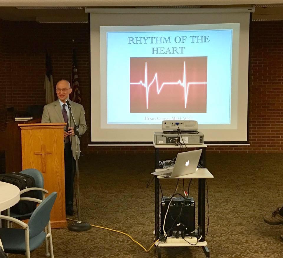 Dr. Chong Presents Seminar on Heart Health at