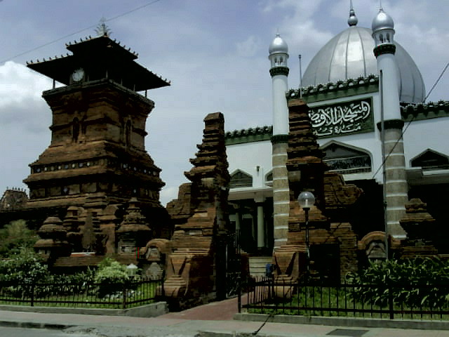 Islam Indahku: Masjid-masjid Indah di Indonesia