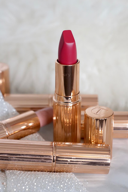 charlotte tilbury the queen swatch