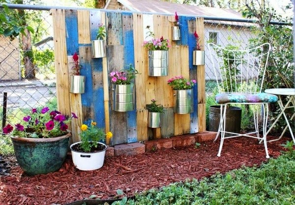 Original decorations from wooden pallets