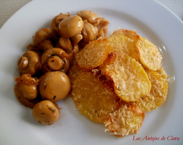 Patatas al horno con queso parmesano