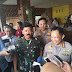 Foto Simbol Ibu Jari Dan Jari Telunjuk Tidak Terkait dengan Capres