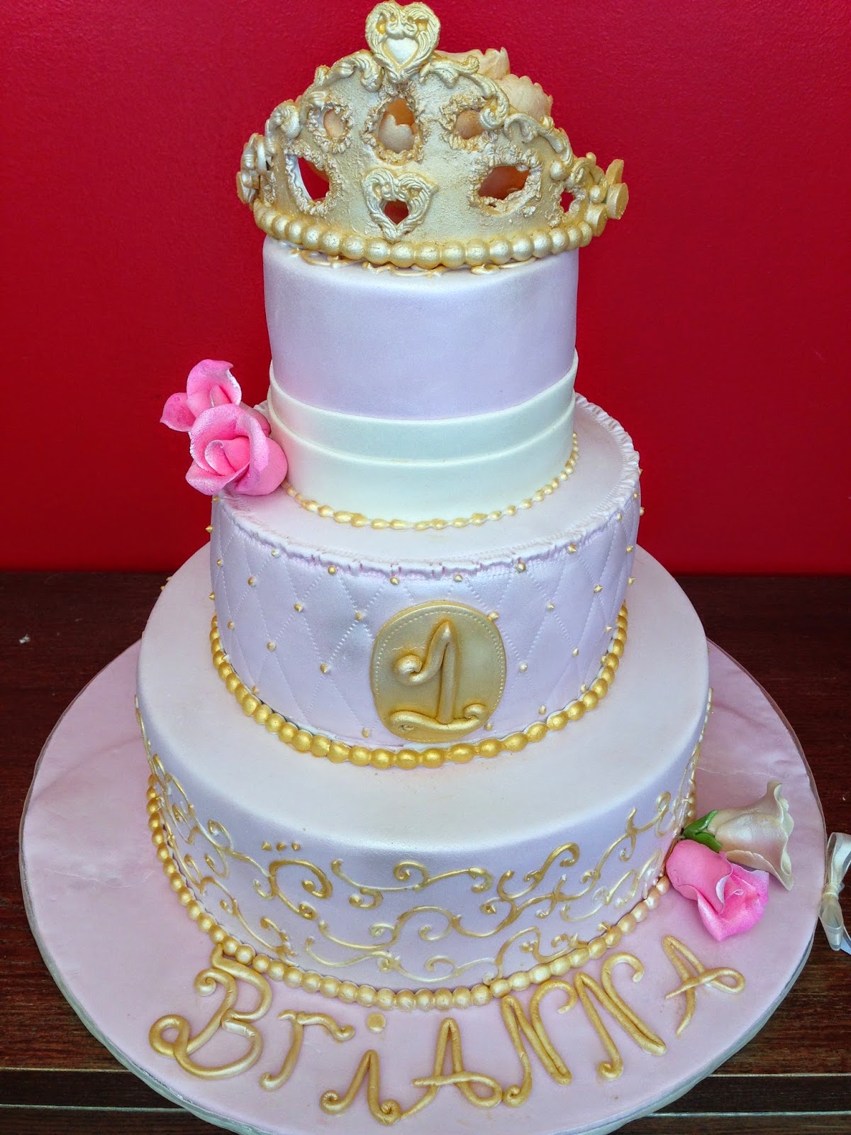 Baking with Roxana's Cakes: 1st Birthday Cake Princess Themed