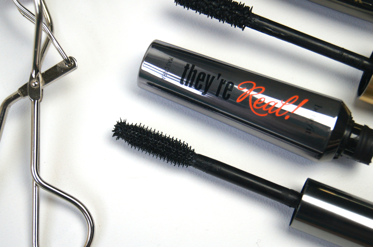 benefit they're real mascara review