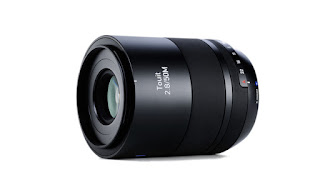 https://www.zeiss.co.jp/camera-lenses/photography/products/touit-lenses/touit-2850m.html