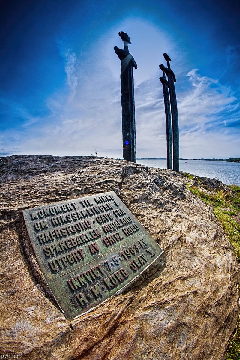 Sverd i fjell Swords in Rock, Norway