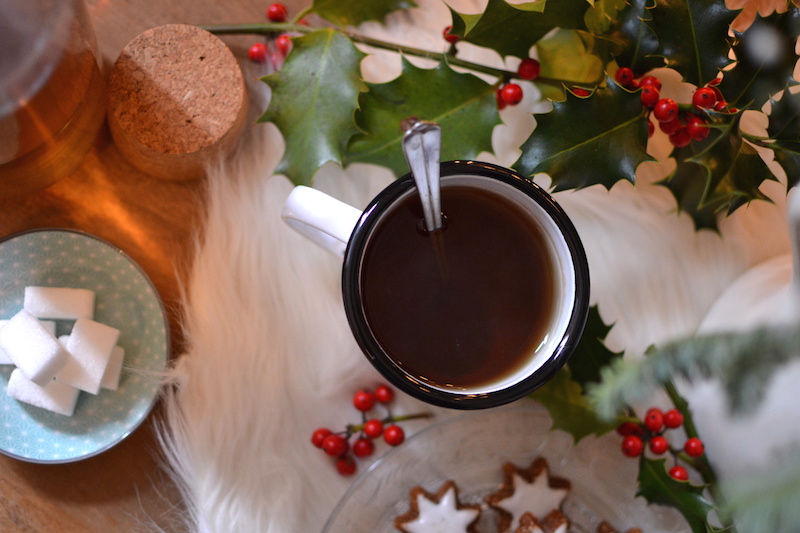 Christmas Tea-time, biscuit étoile canelle Picard, thé kusmitea