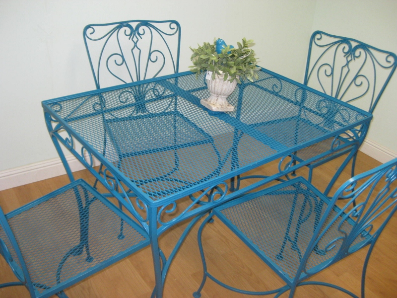 Ms. Funky Junk Vintage Peacock Blue Patio set 325